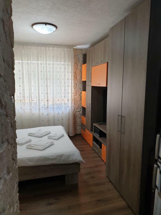 Pretty Bella Apartment Brasov Ngoại thất bức ảnh